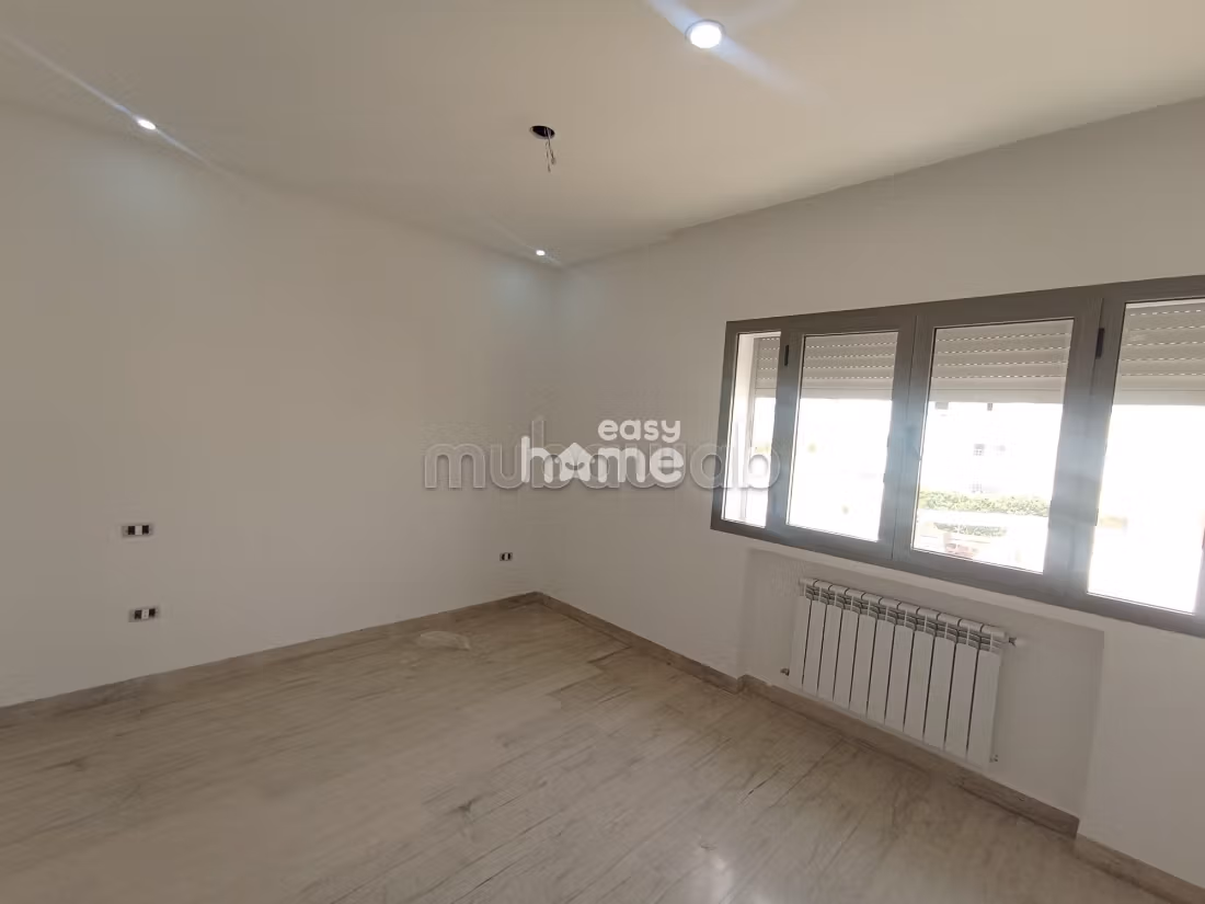 Empty S3 Apartment with a Terrace in Hammamet