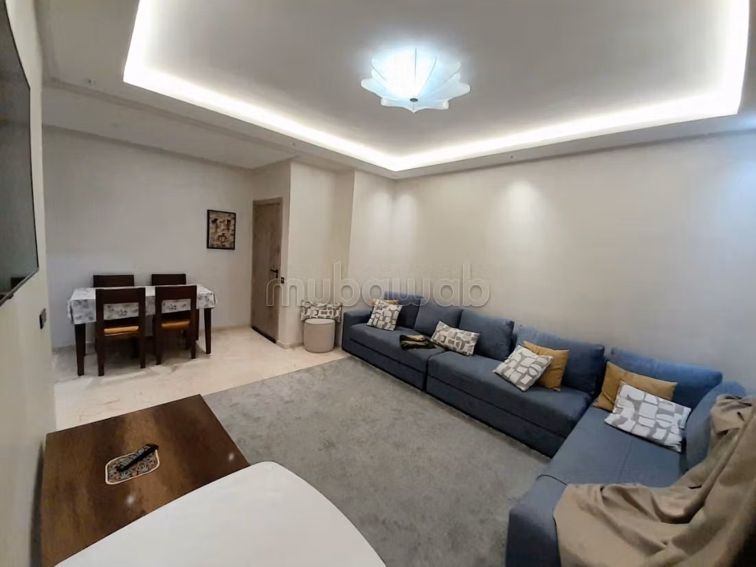 Beautiful 2 bedroom apartment residence with pool