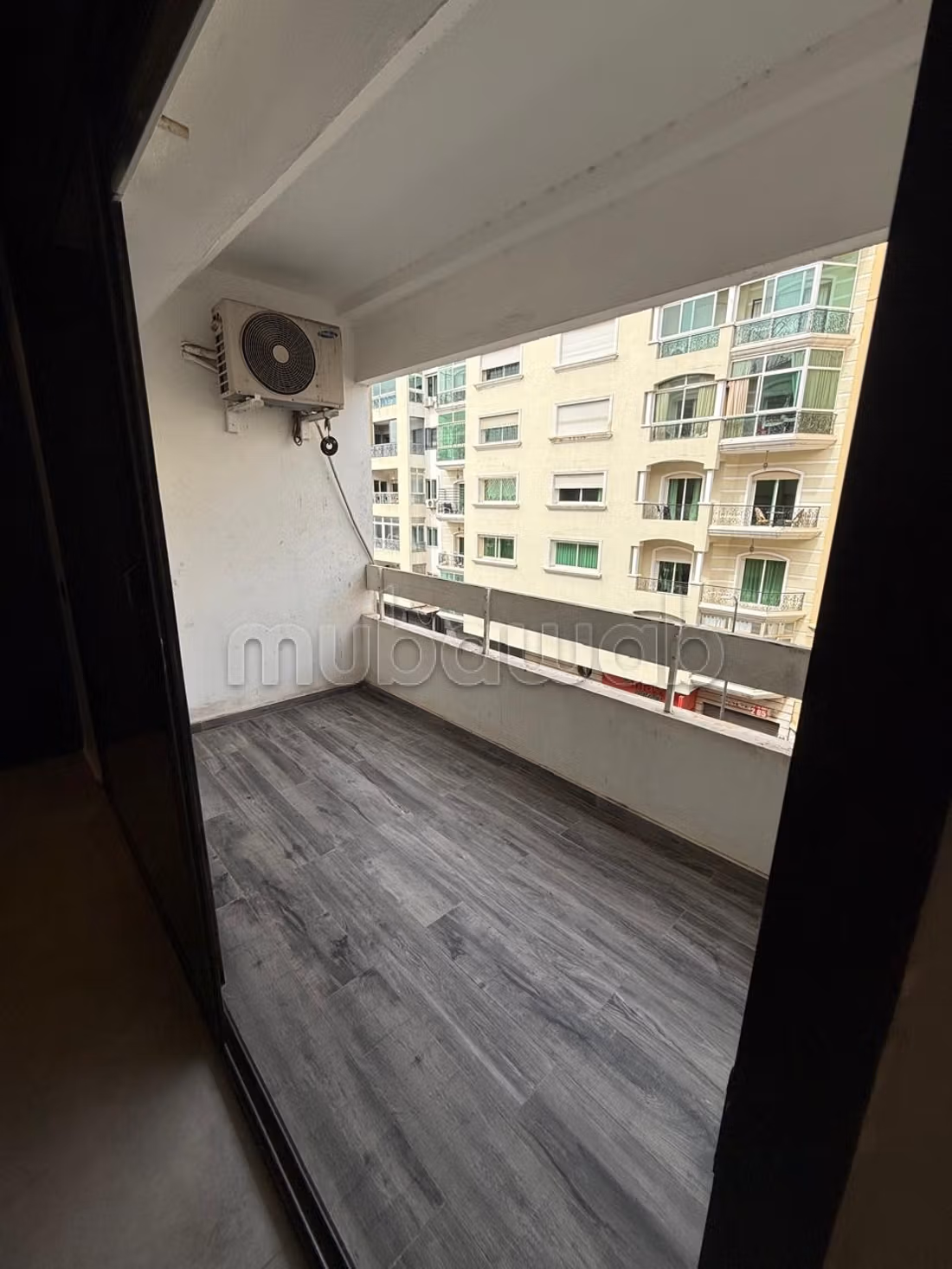 Top location empty apartment three h root empty