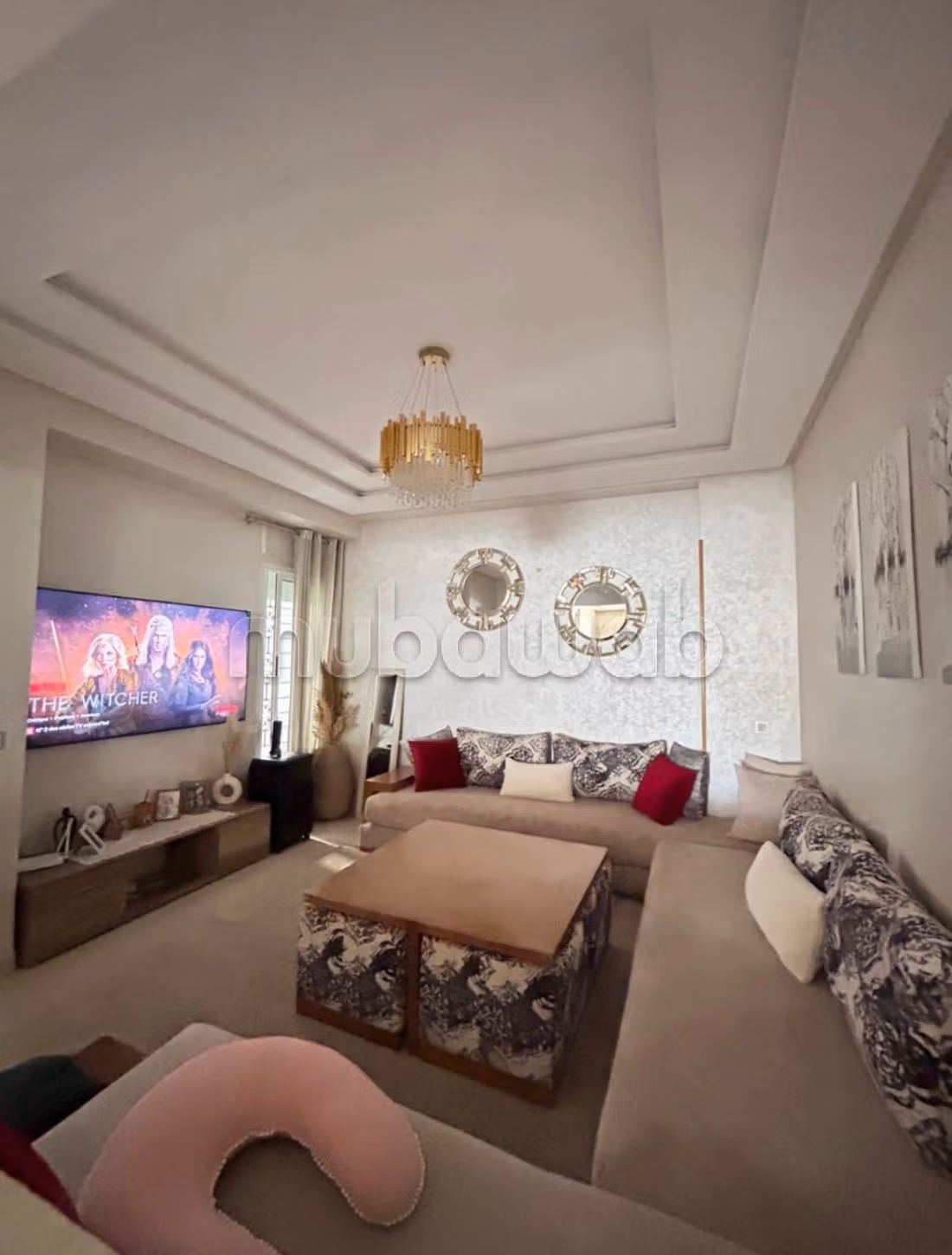 Appartement Meublé Spacieux en Plein Centre Ville — 4