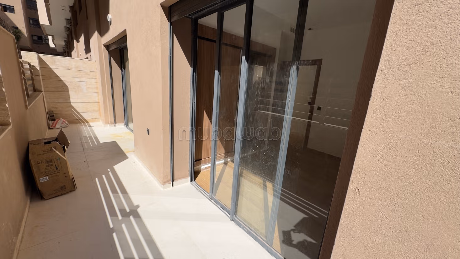 Appartement te koop in Hivernage. Oppervlakte 100 m². Dubbel glas en centrale verwarming