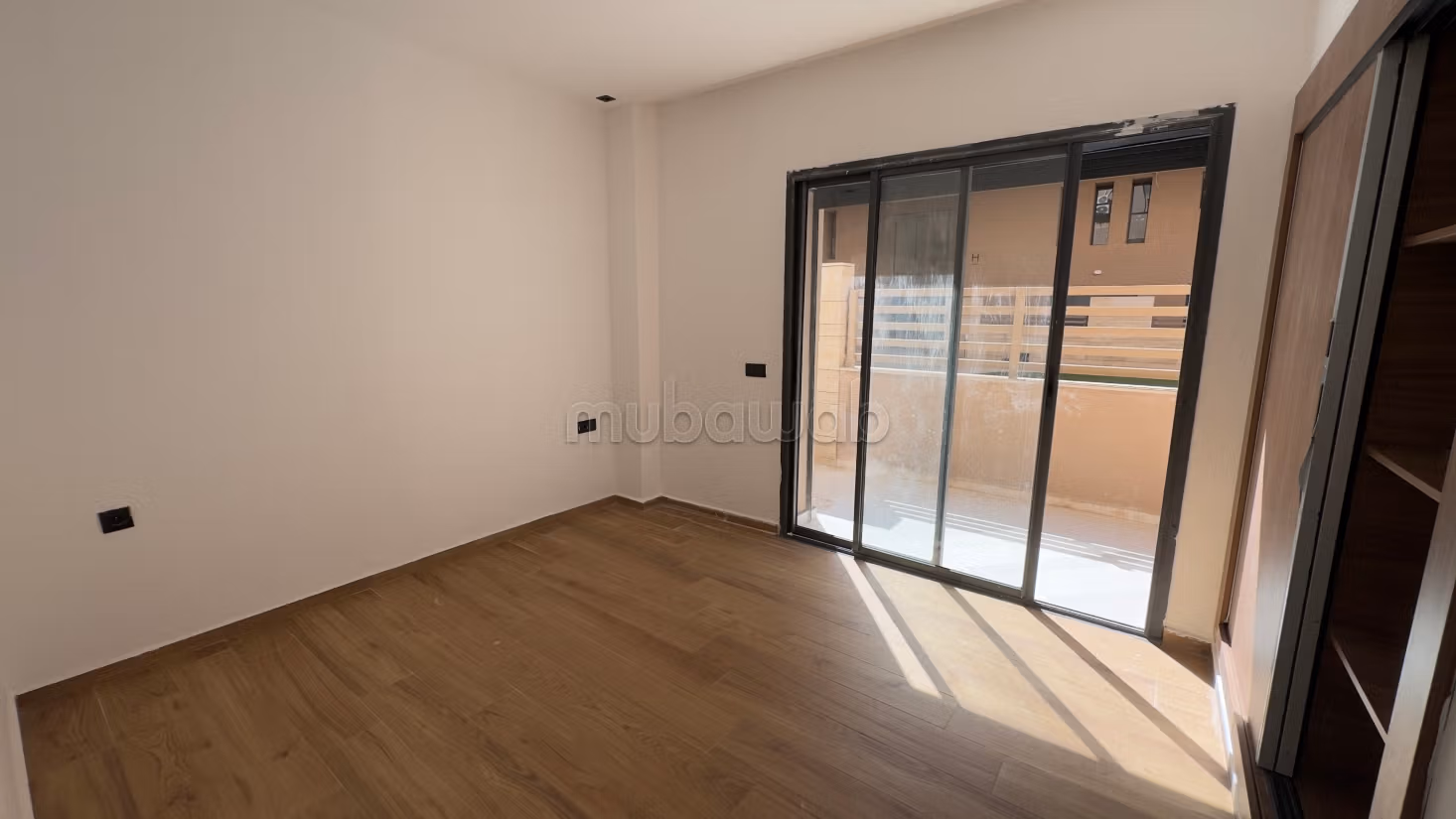 Appartement te koop in Hivernage. Oppervlakte 100 m². Dubbel glas en centrale verwarming