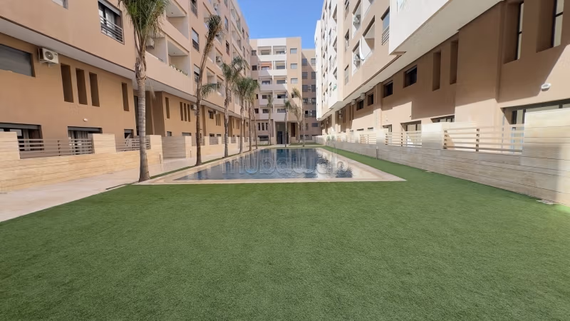 Apartamento en venta en Hivernage. Superficie 100 m². Doble acristalamiento y calefacción central