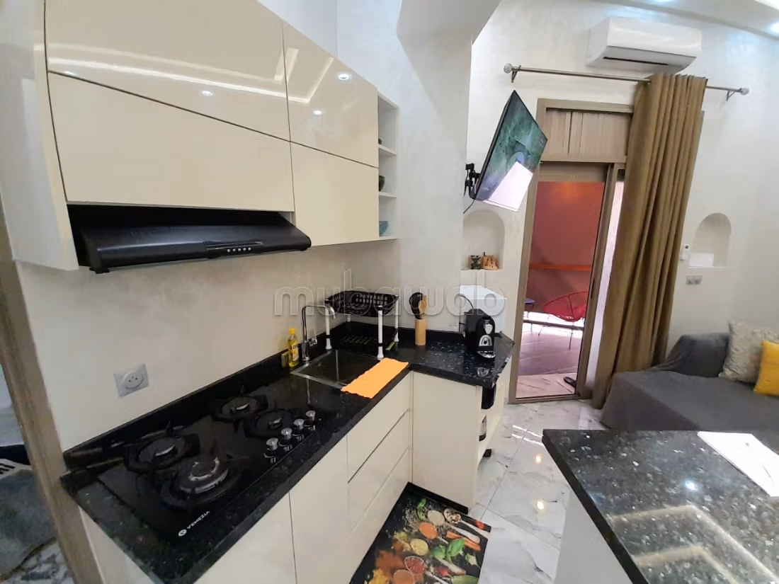 Appartamento 2 camere con terrazza e jacuzzi ideale per investimento