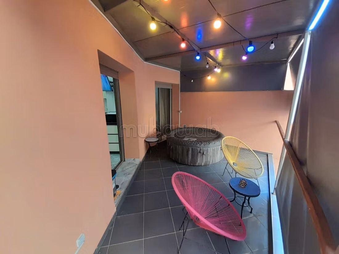 Appartamento 2 camere con terrazza e jacuzzi ideale per investimento