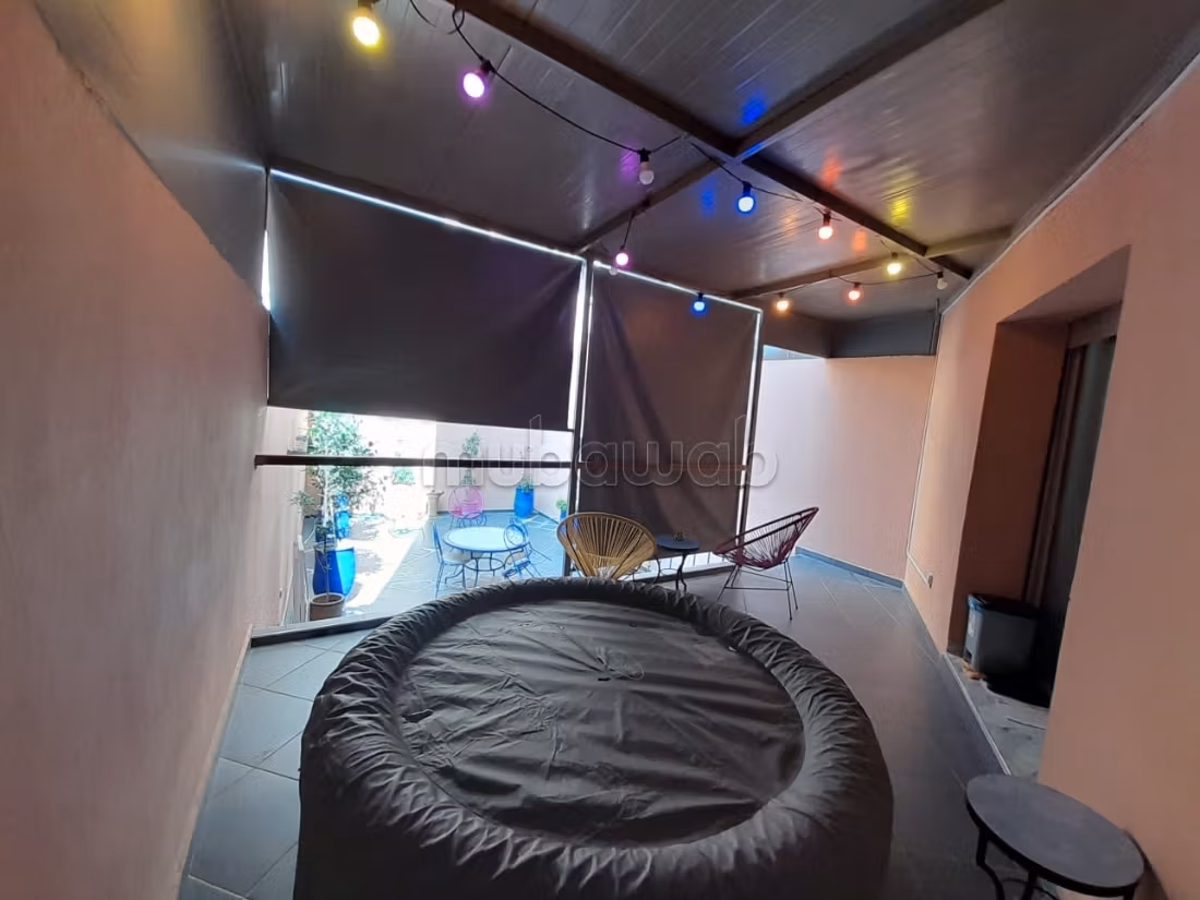 Appartamento 2 camere con terrazza e jacuzzi ideale per investimento