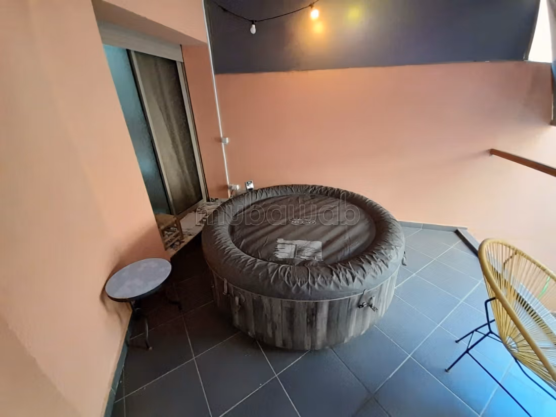 Appartamento 2 camere con terrazza e jacuzzi ideale per investimento