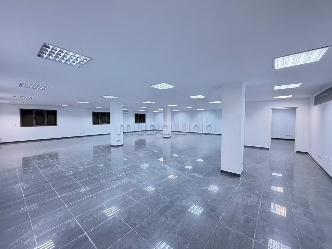 In affitto plateau moderno di 800 m² a Sidi Rzig
