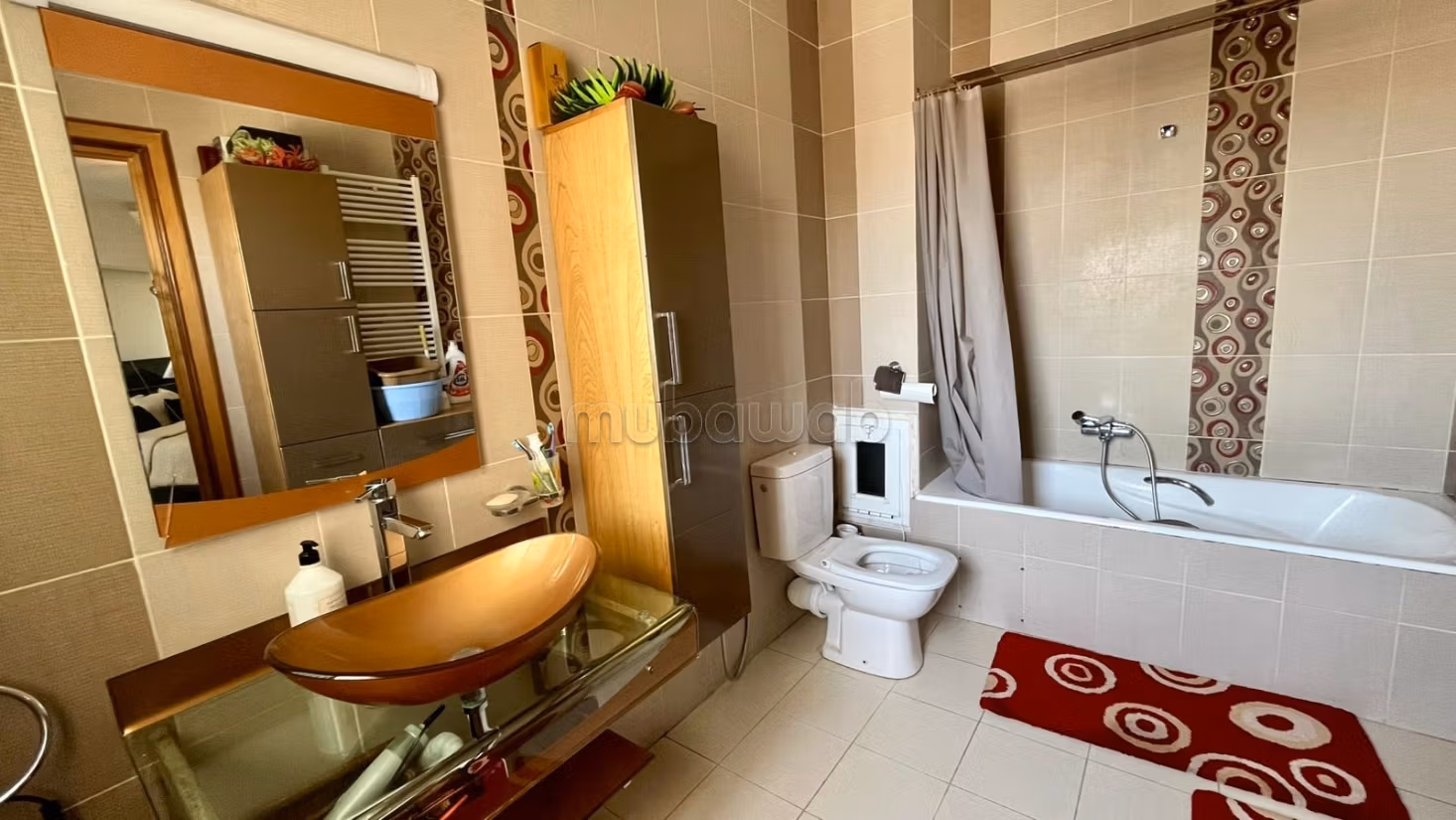 Sell apartment in Sfax City. 5 large rooms. Concierge service, air conditioning