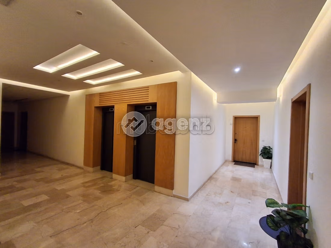 Appartamento in vendita 95 m², 2 camere Belvédère Casablanca
