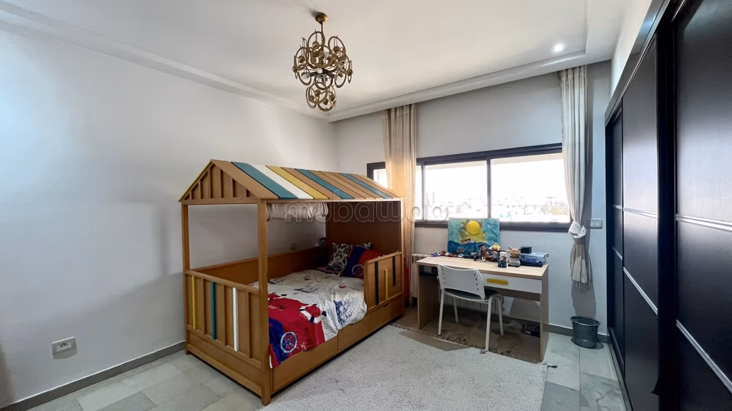 Bellissimo appartamento in vendita a Sfax Sud. 3 camere confortevoli. Antenna satellitare, residence sicura