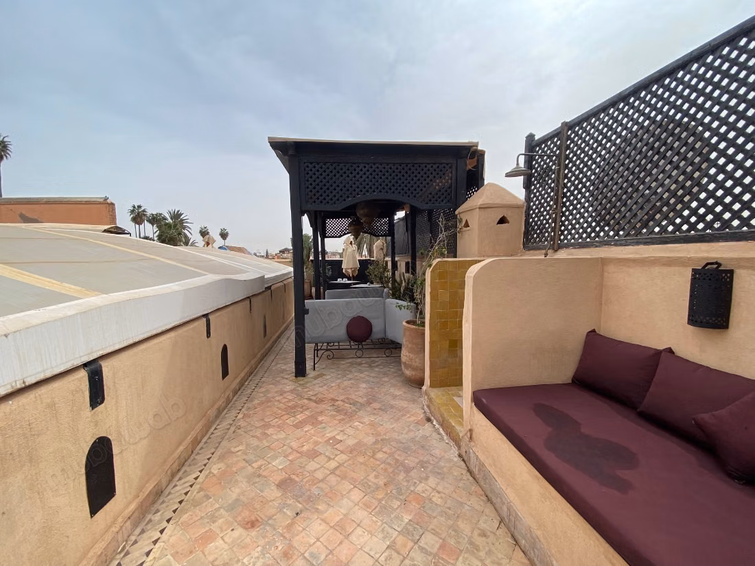 Vendita riad casa per gli ospiti titolo nella medina mkech