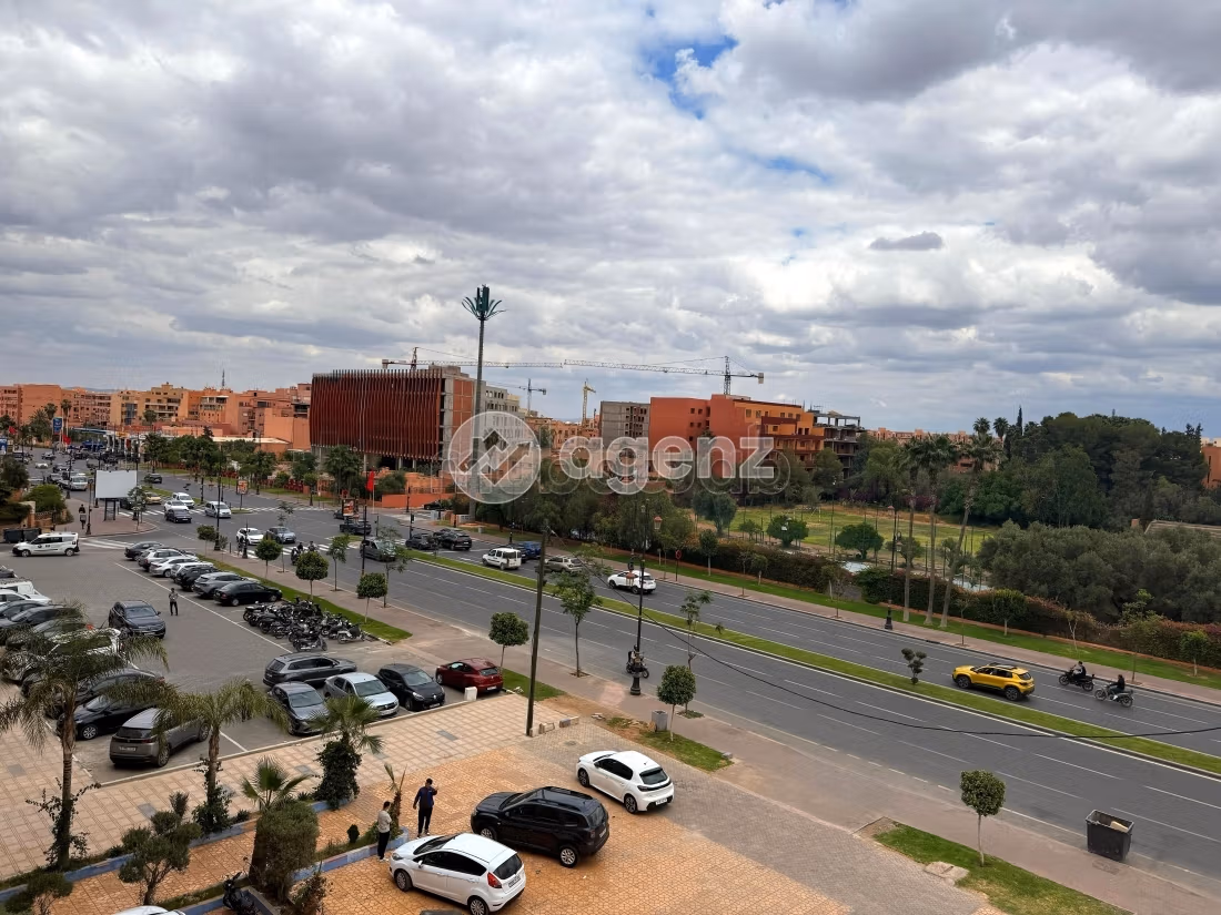 Appartement à vendre 100 m², 2 chambres Issil Marrakech
