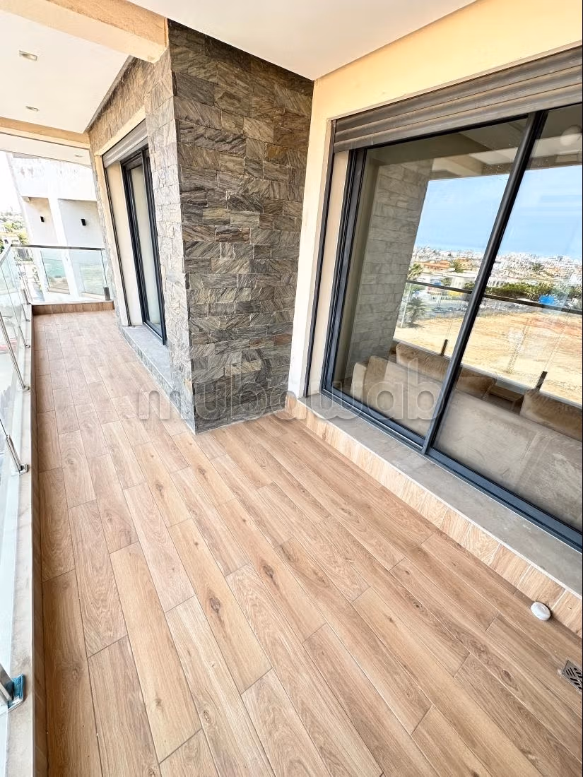 Appartement 140 m² à Quartier Bachkou — 28
