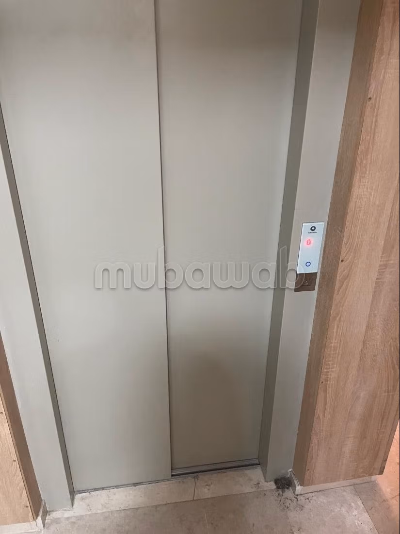 Appartement 175 m² à Foncière — 9