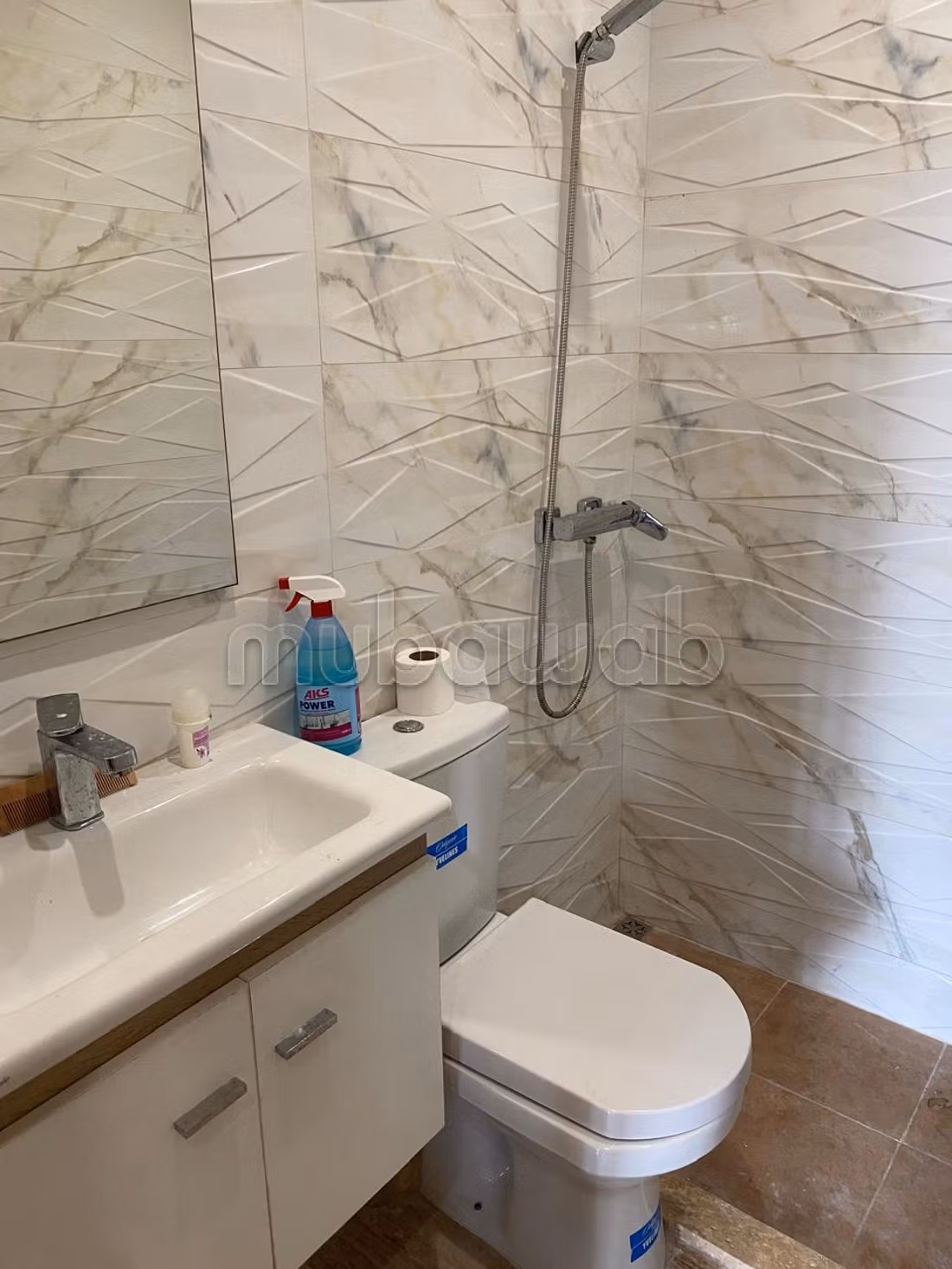 Apartment for rent secure residence night 1000 dirhams