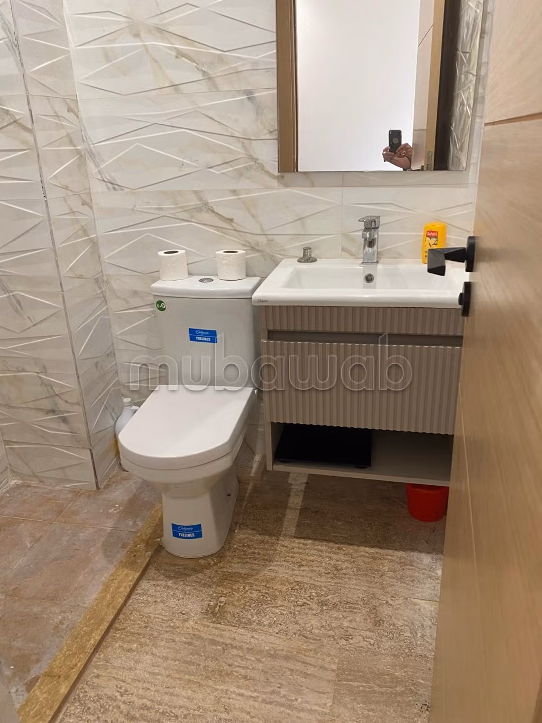 Apartment for rent secure residence night 1000 dirhams