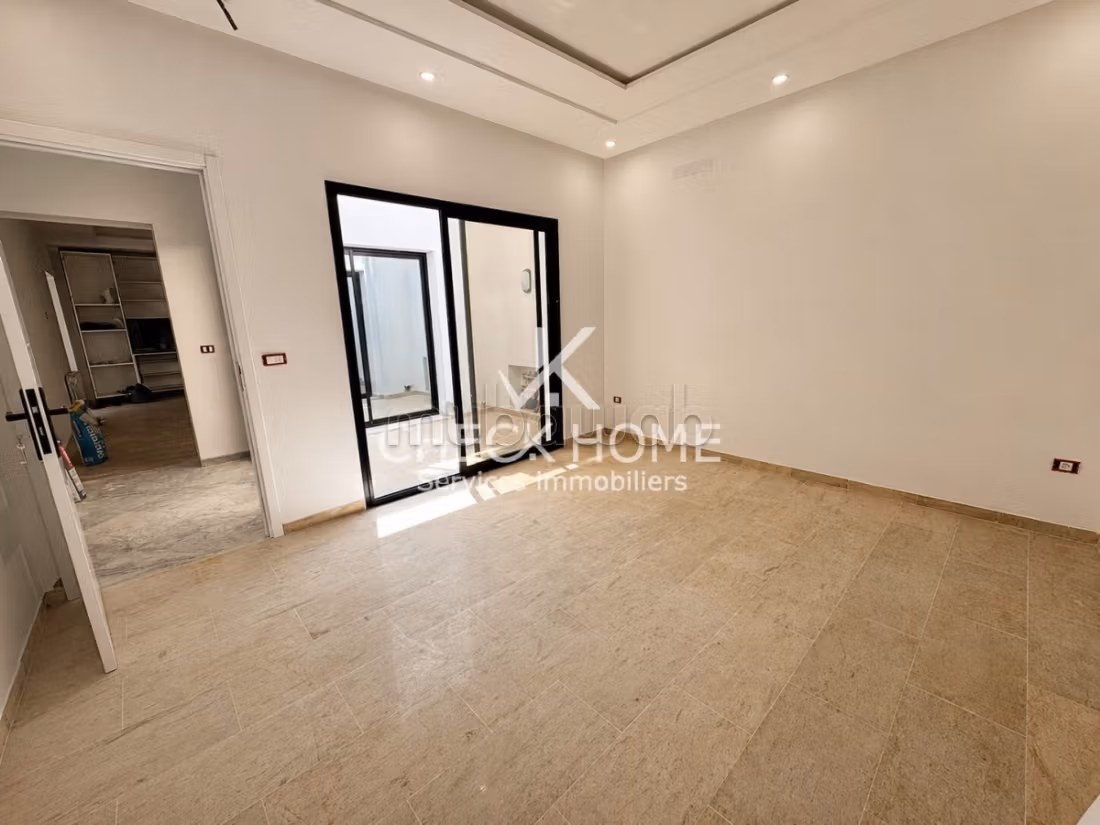 A vendre villa S4 neuve à Yasmine Hammamet
