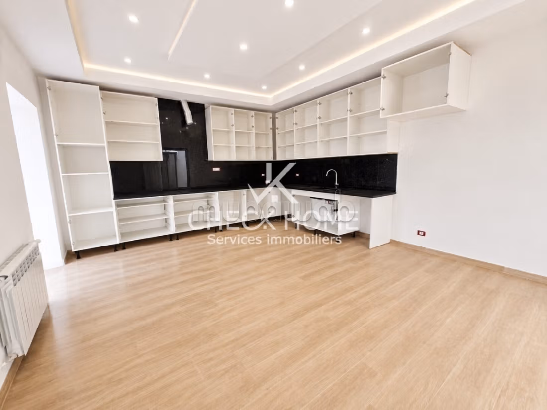 A vendre villa S4 neuve à Yasmine Hammamet