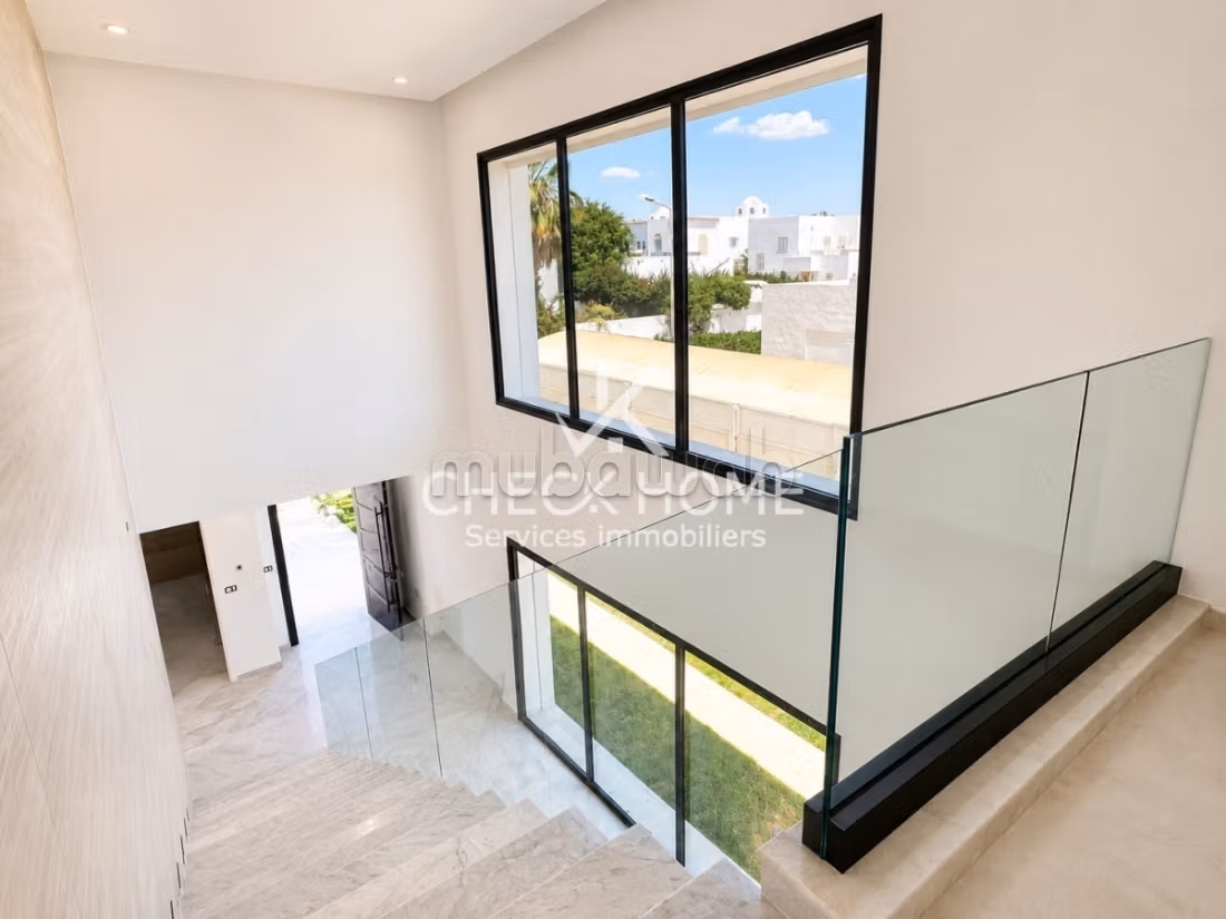 A vendre villa S4 neuve à Yasmine Hammamet