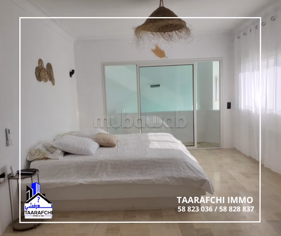 Villa con piscina e vista mare a Hammamet
