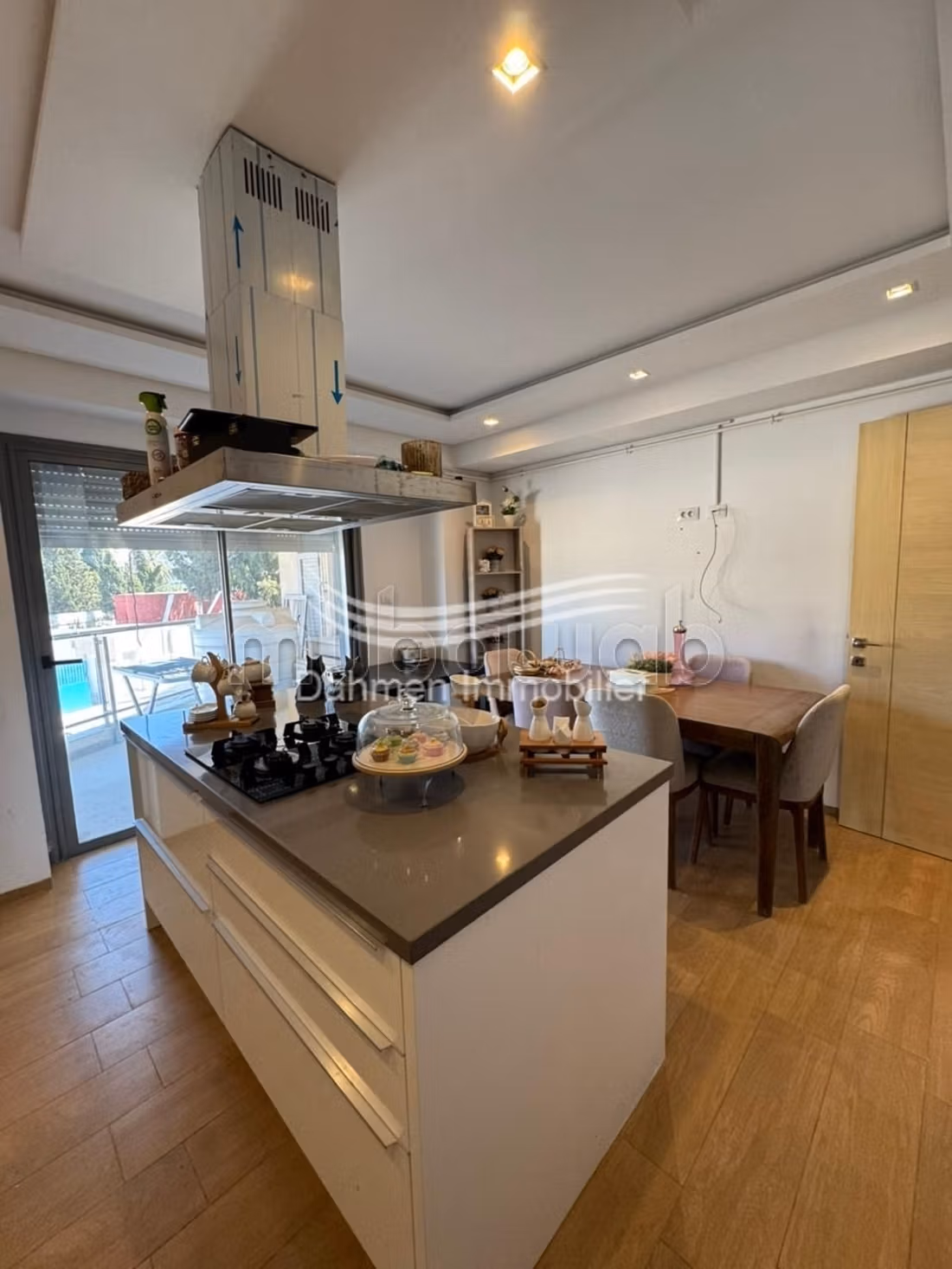 A high-standard S3 apartment for sale