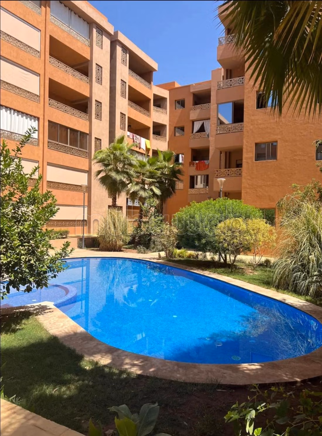 Superbe appart moderne avec piscine Marrakech — 4