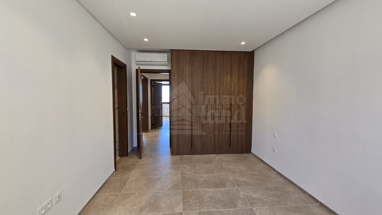 A vendre Appartement s2 Ain Zaghouen Nord