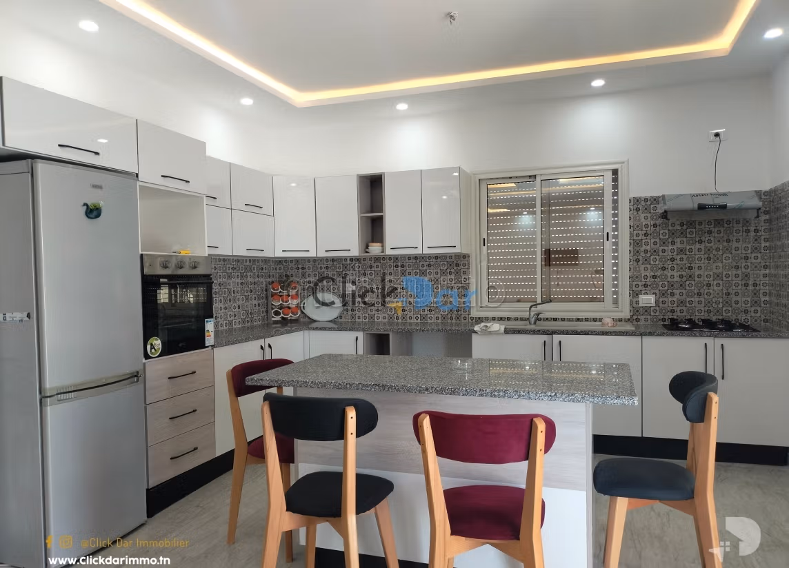 Villa with pool for sale in Hammamet year-round