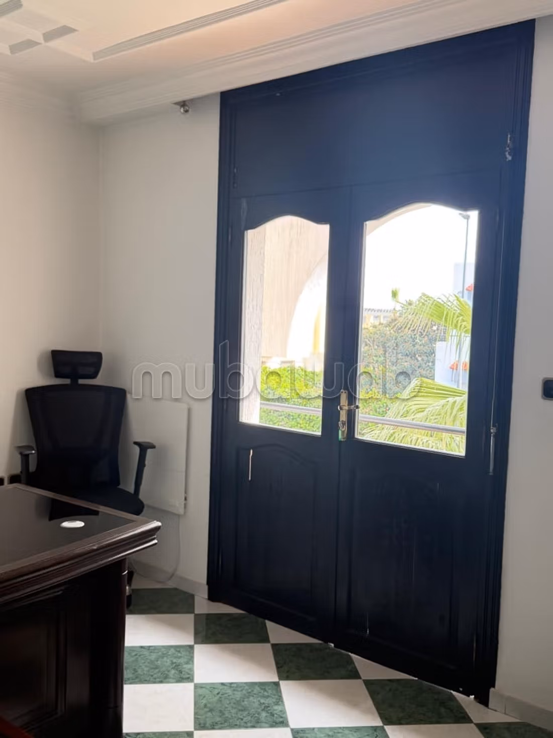 Villa 500 m² à louer pour usage bureau à Souissi