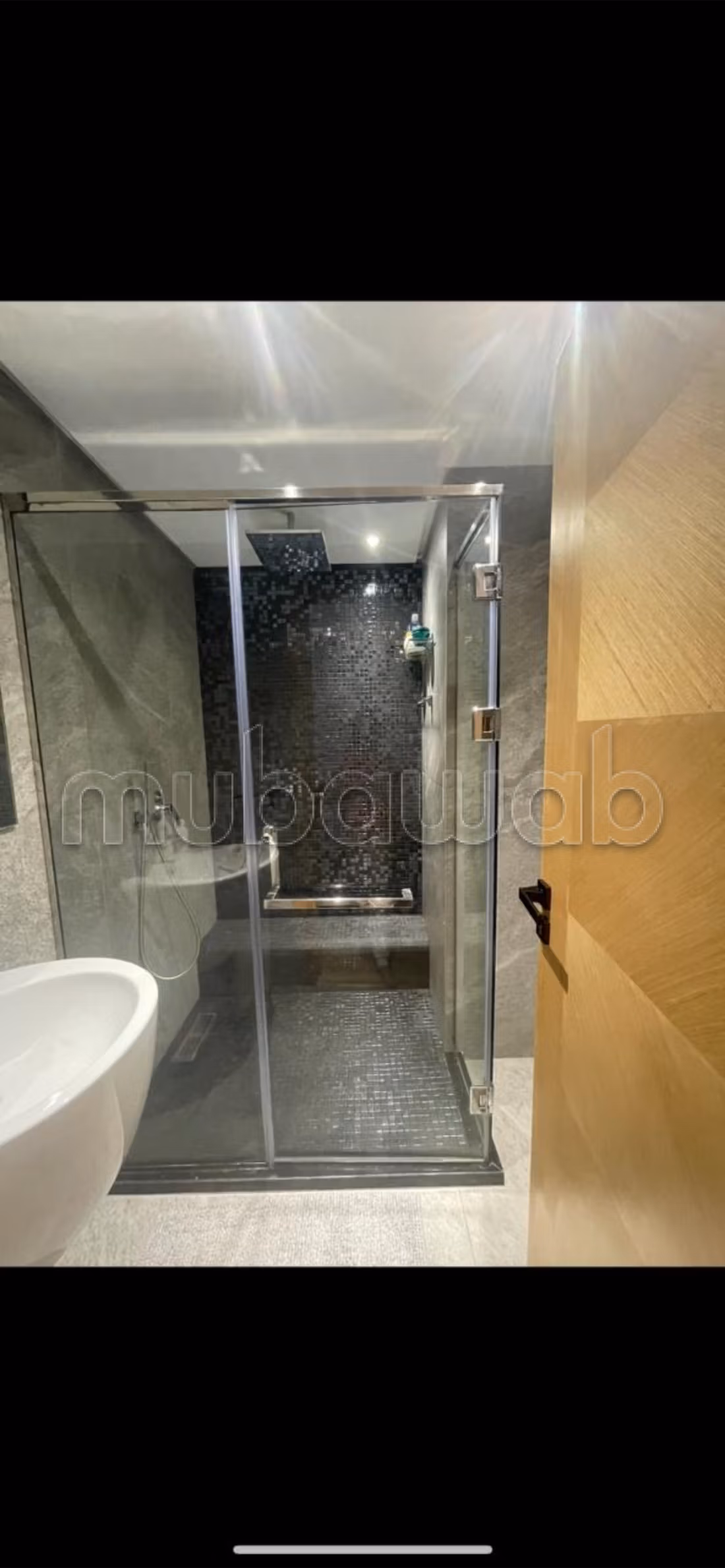Apartment for sale in Sidi Maârouf. 4 comfortable rooms. Elevator