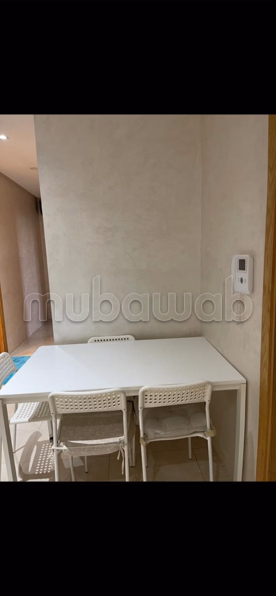 Apartment for sale in Sidi Maârouf. 4 comfortable rooms. Elevator