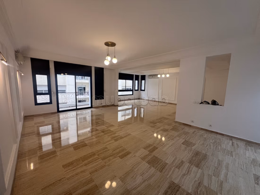 Appartamento familiare con 4 camere in un edificio intimo