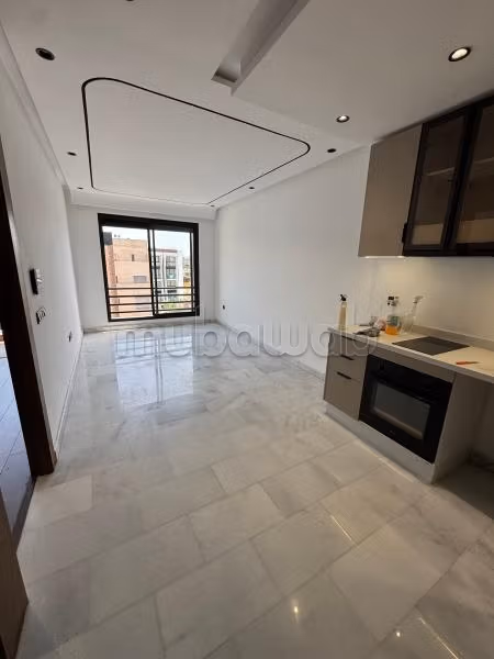Superbe appartement à vendre à Palmier. 1 Pièce. Chauffage central et porte blindée