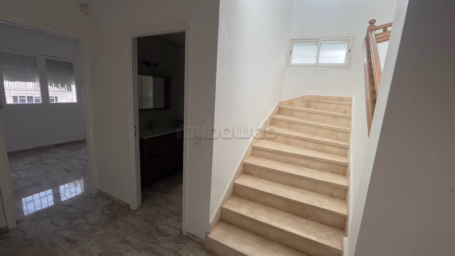 Magnifica villa in affitto nel Centro Città Hassan. Superficie 700 m². Doppio vetro e riscaldamento centralizzato