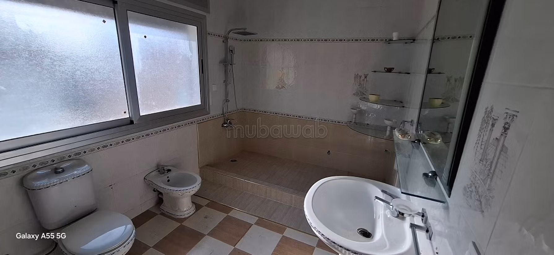 Villa en vente au quartier charf 
Tanger