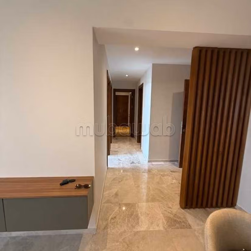 Appartamento in Affitto di 95.0 m² a Casablanca, Ain Diab Estensione 2