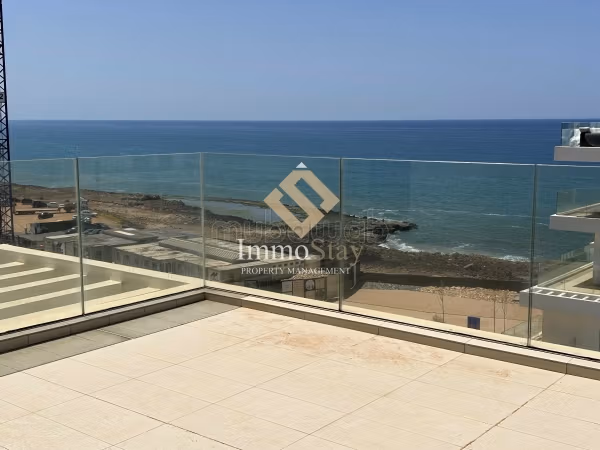 Penthouse et rooftop d’exception avec vue mer