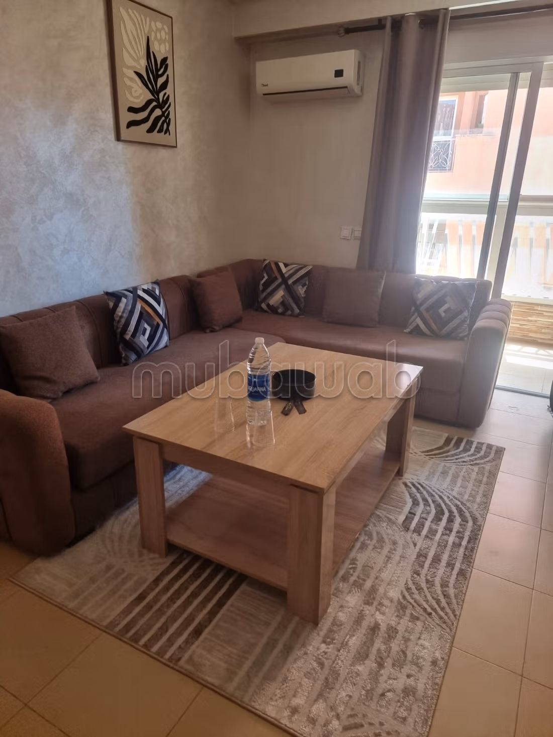 Bel appartement en location à Route Casablanca. 
2 chambres. 
Meublé — 2