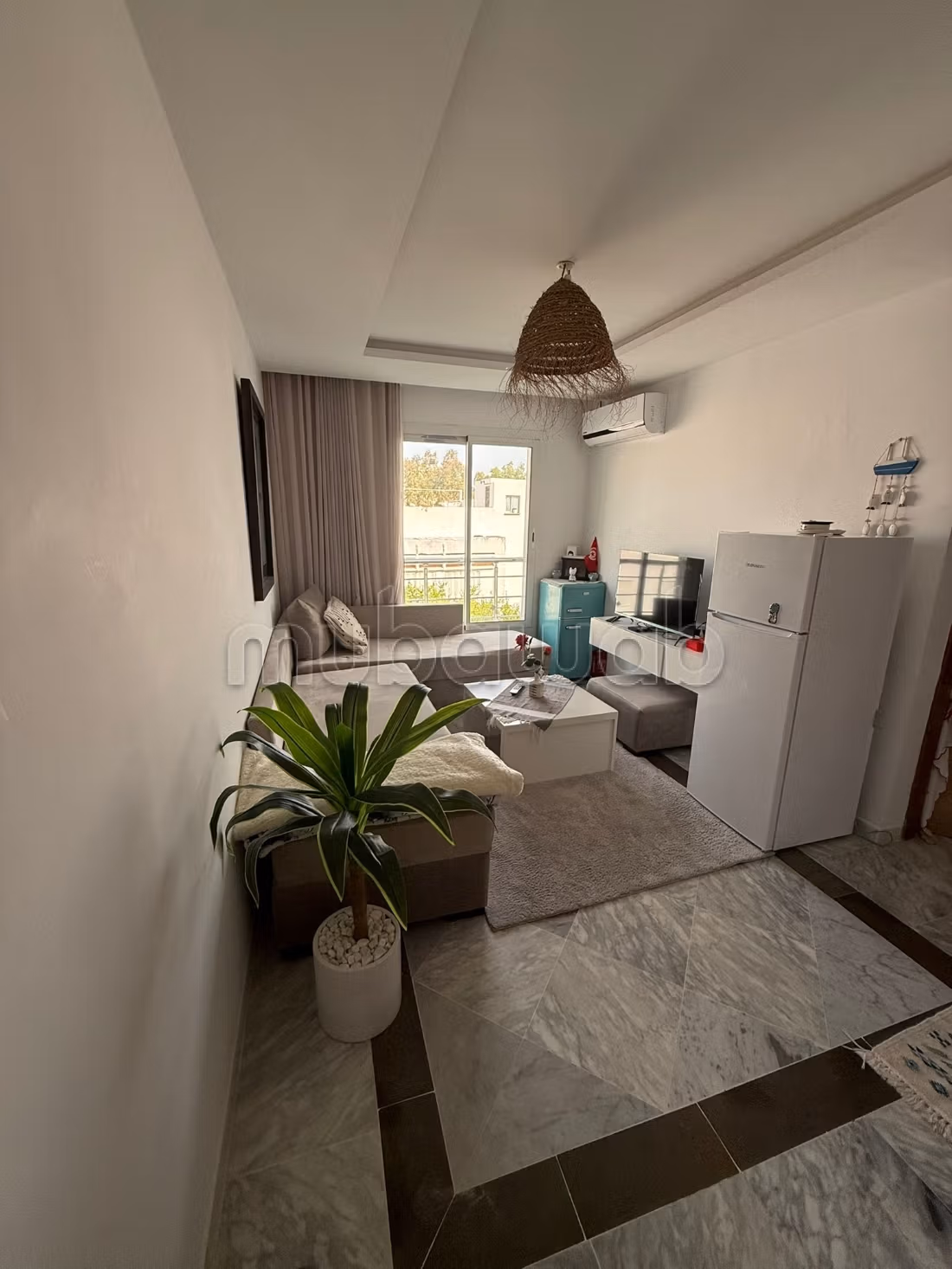 Un appartamento con camera vista mare e canale