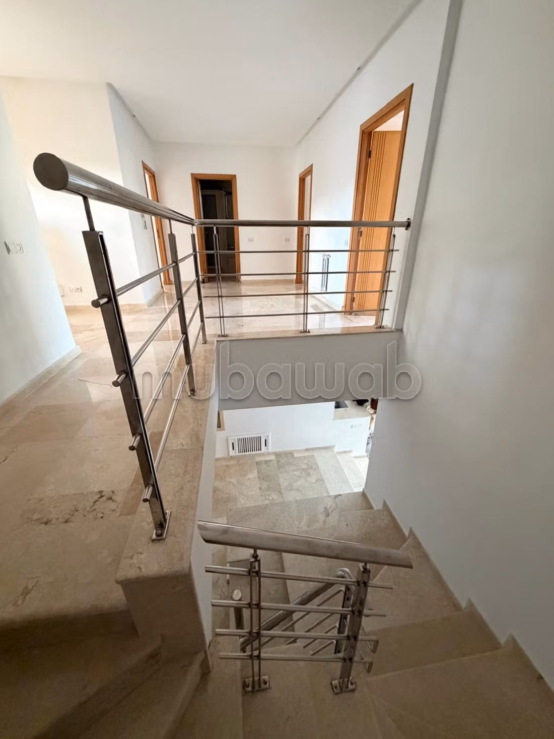 Villa adosada en la residencia en venta