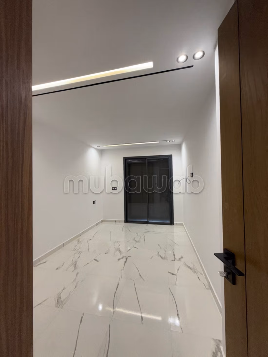 Fantastic apartment for sale in Martil. 2 excellent rooms. Equipped kitchen