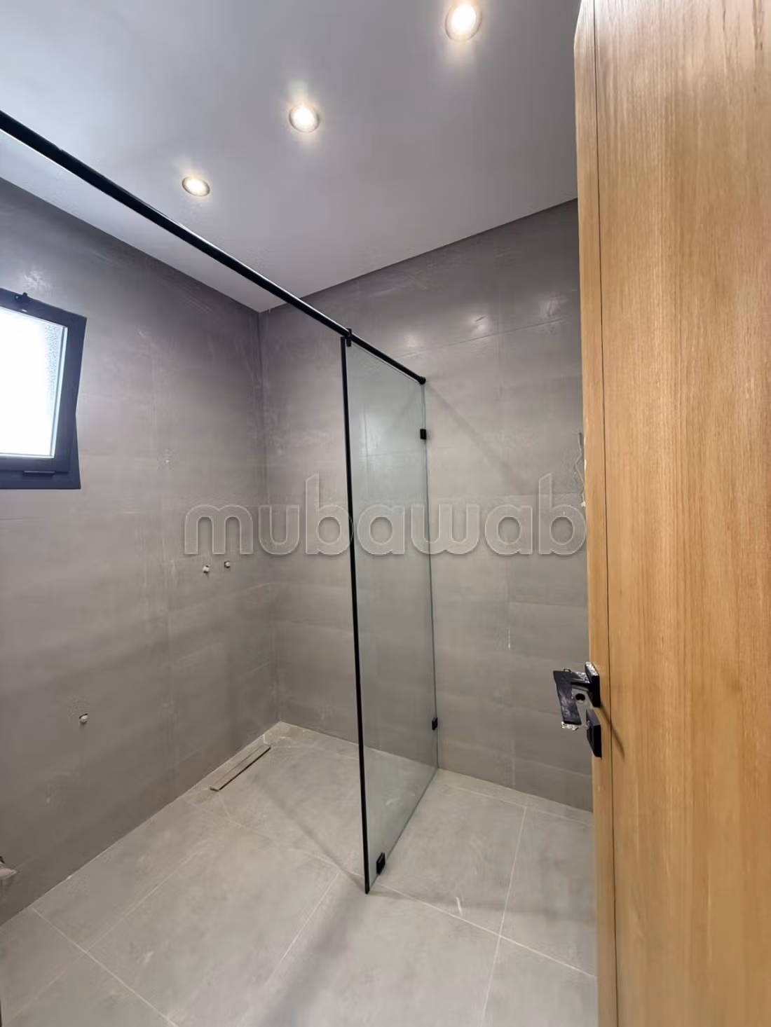 Fantastic apartment for sale in Martil. 2 excellent rooms. Equipped kitchen