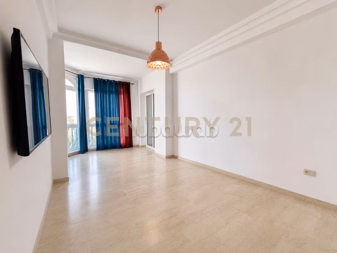 Un S3 à Ain Zaghouan Nord à Vendre