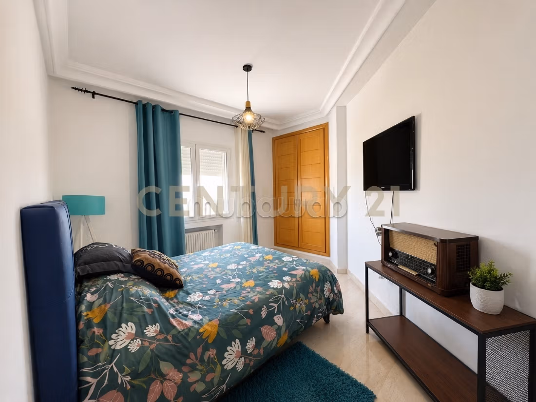 Un S3 à Ain Zaghouan Nord à Vendre