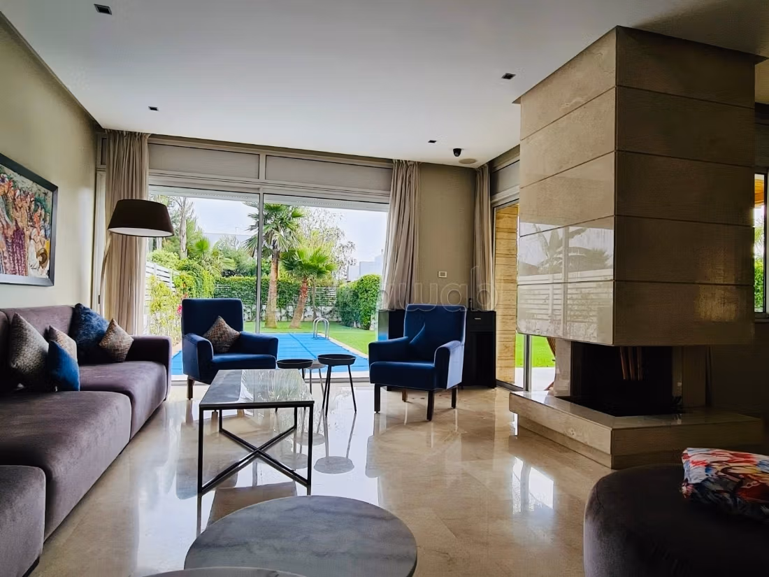 Prachtige gemeubileerde villa in het hart van Casa Green Town - Bouskoura