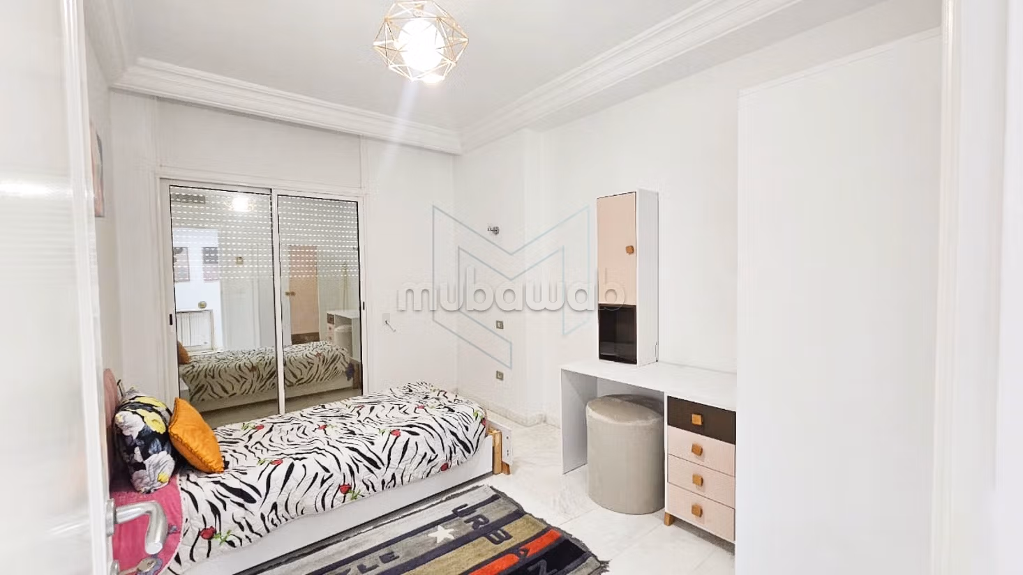 À Louer un appartement S3 vue dégagée sur mer meublé