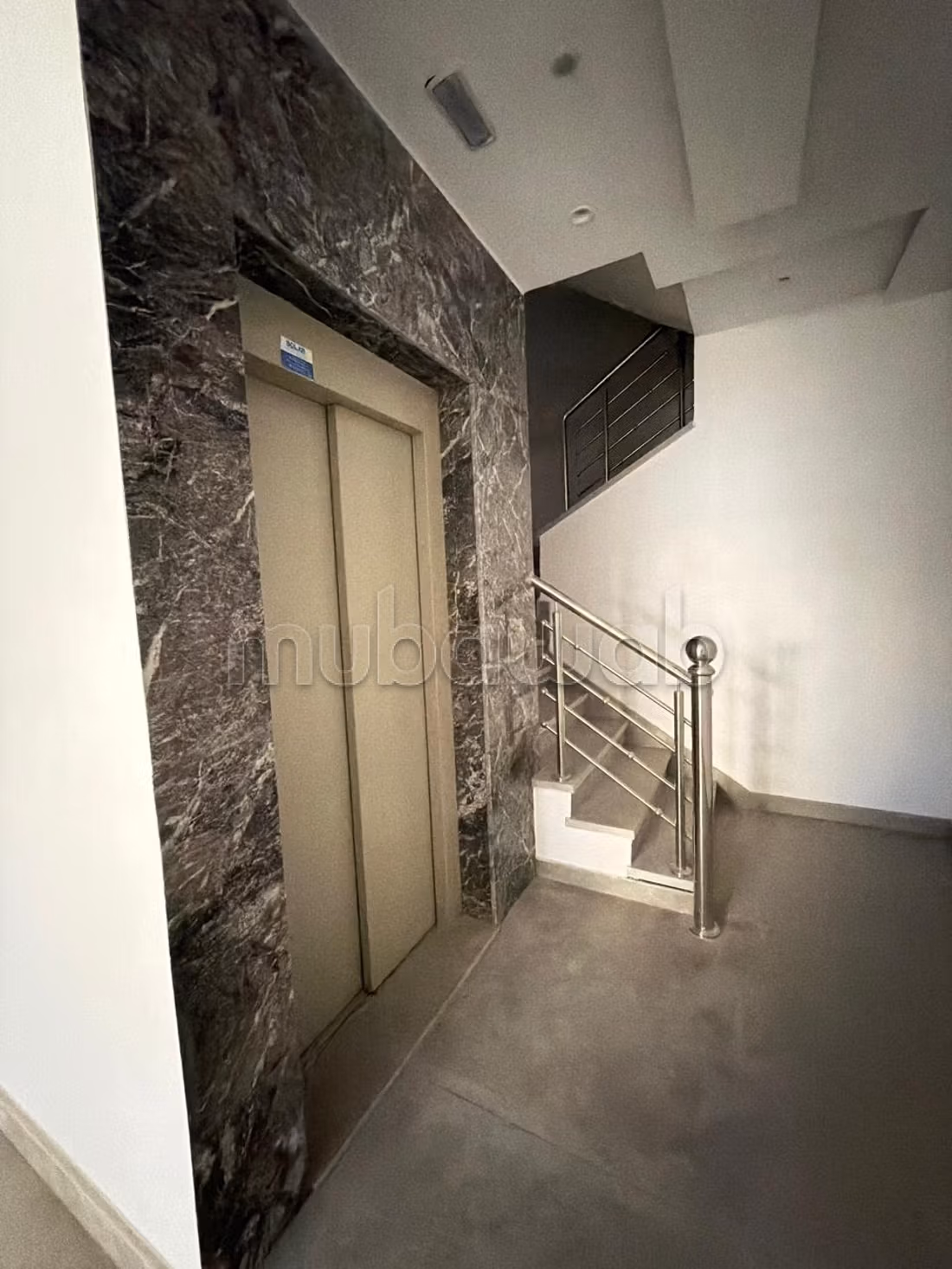 Appartement 100 m² à Moujahidine — 13