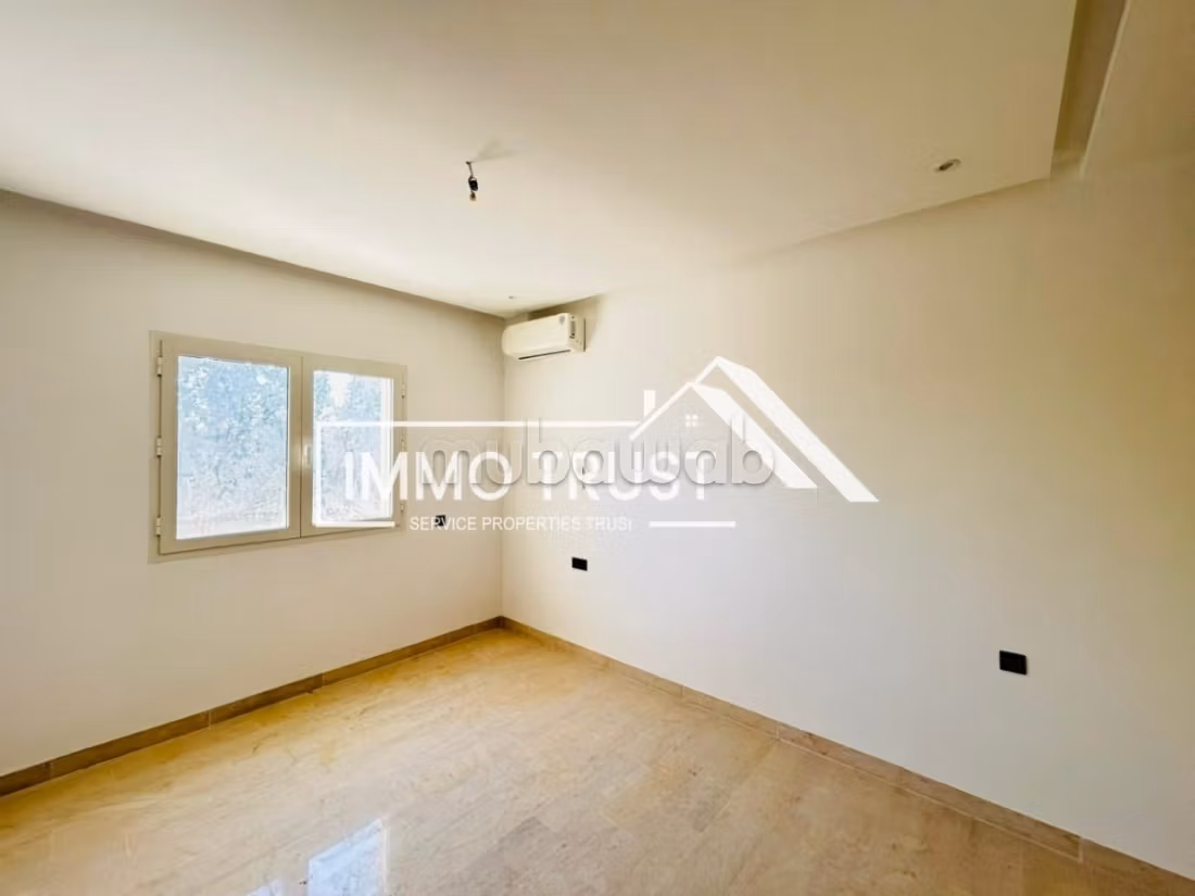 Appartement S2 jamais habité à La Soukra