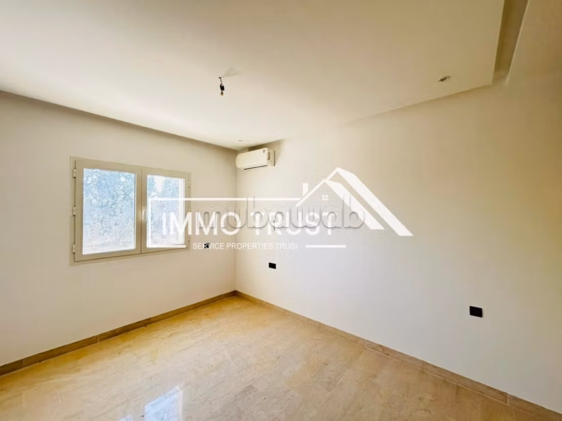 Appartement S2 jamais habité à La Soukra